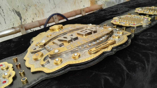 IWGP V3 HEAVYWEIGHT Zinc Championship Belt - Zees Belts